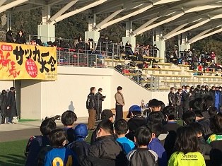 第57回新春サッカー大会開会式 市長あいさつ.jpg