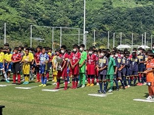 第2回ソループ杯指宿招待繋げよう未来U-12サッカー大会閉会式.jpg