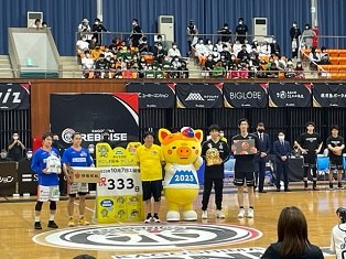 鹿児島レブナイズ公式戦 VS立川ダイス.jpg