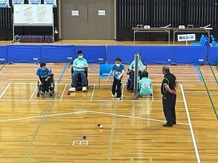 R5.10.28~29 特別全国障害者スポーツ大会「燃ゆる感動かごしま大会」ボッチャ競技会2.jpg